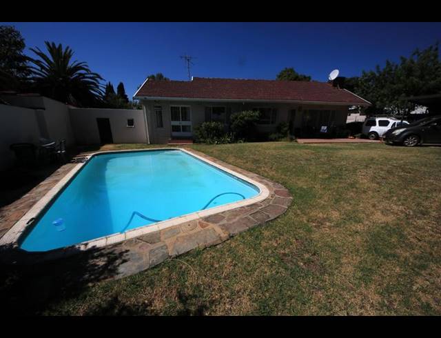 3 BEDROOM HOUSE FOR SALE IN BORDEAUX